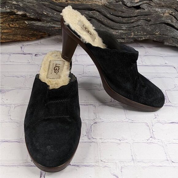 UGG Shearling Lined Black Suede Heeled Mules Clogs - Picture 1 of 14